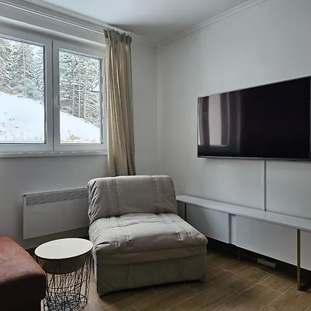 Leone Suncana Planina * コパオニク